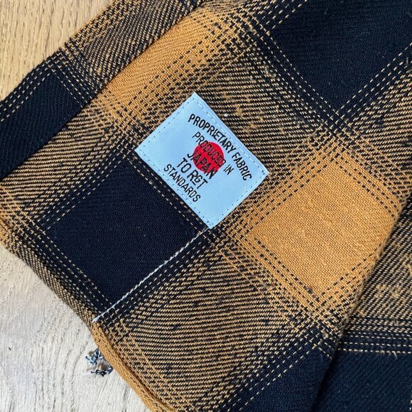 Rogue Territory Cotton Flannel — Medium - Picture 4 of 5